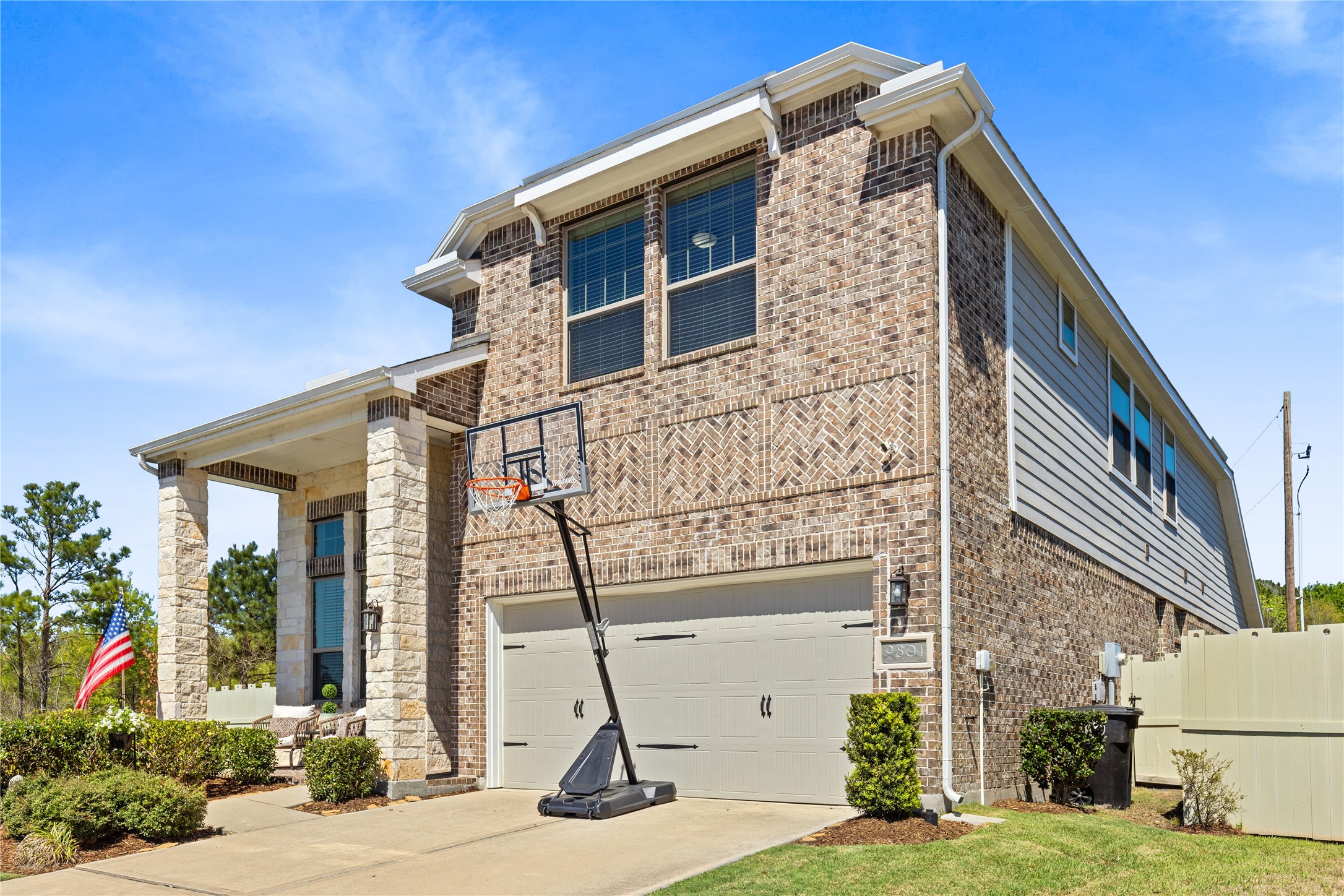 9801 Preserve Way Conroe, TX 77385 - Photo 2 of 43