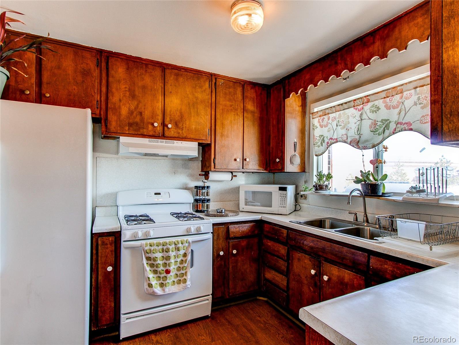 7225 Inca Street Denver, CO 80221 - Photo 17 of 39 Gallery Image 17