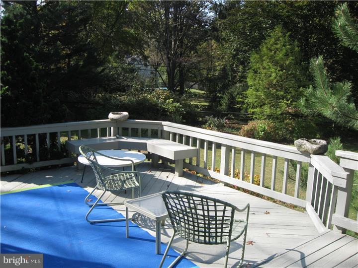 6151 Parkside Road Flourtown, PA 19031 - Photo 13 of 18 Deck