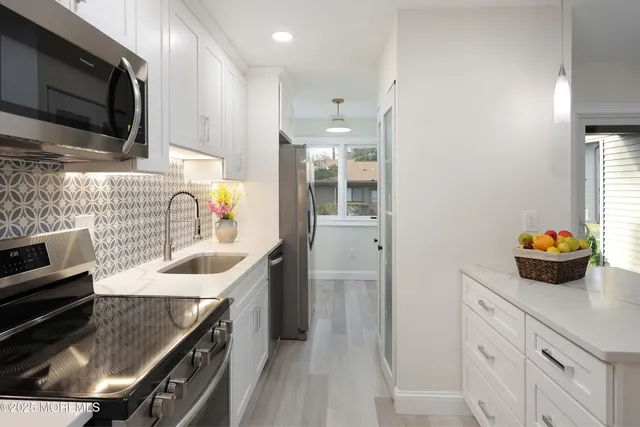 $619,000 | 3 Auburn Court, Red Bank, NJ 07701