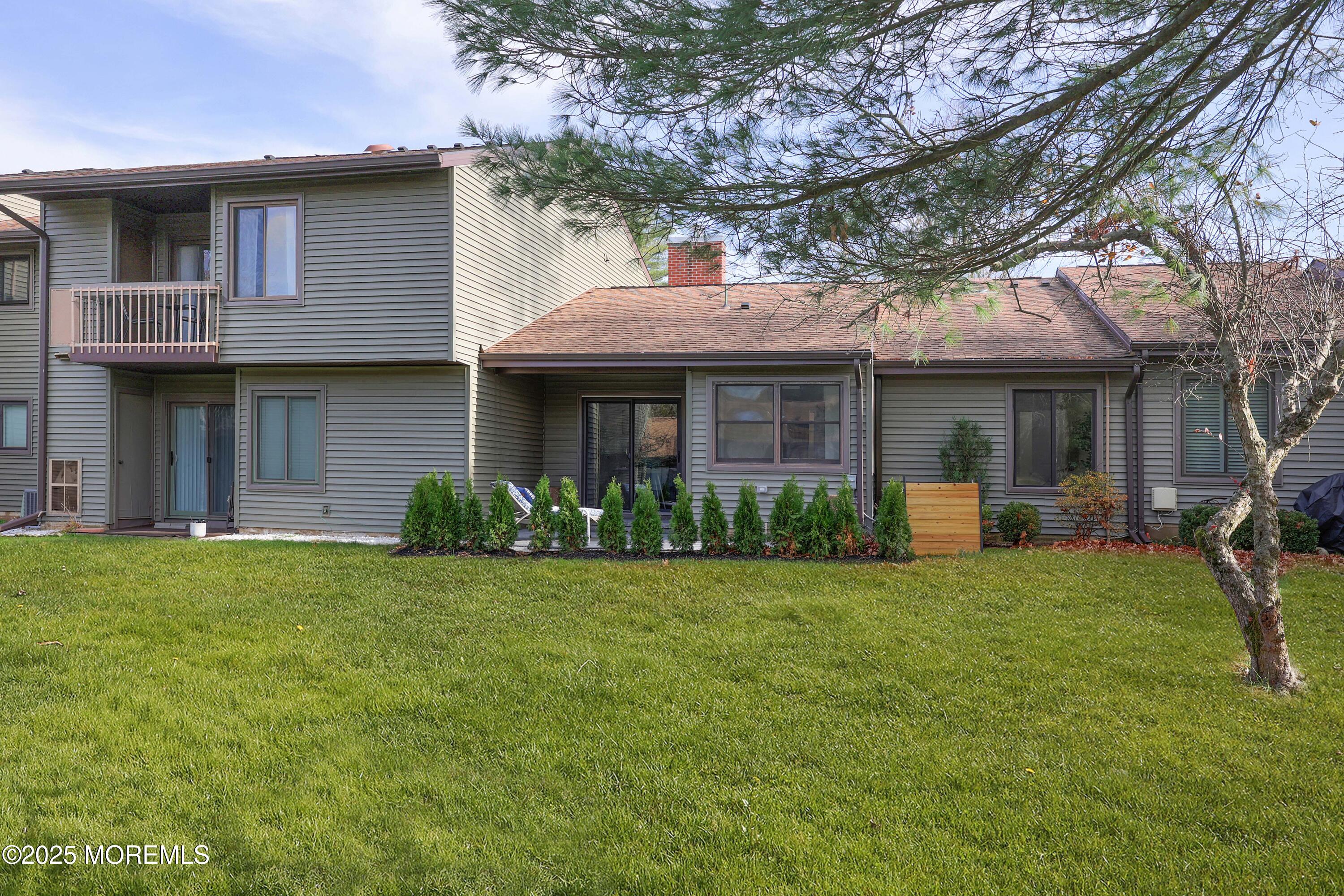 3 Auburn Court Red Bank, NJ 07701 - Photo 37 of 57 a front view of a house with a yard and porch