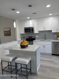 $629,000 | 3 Auburn Court, Red Bank, NJ 07701