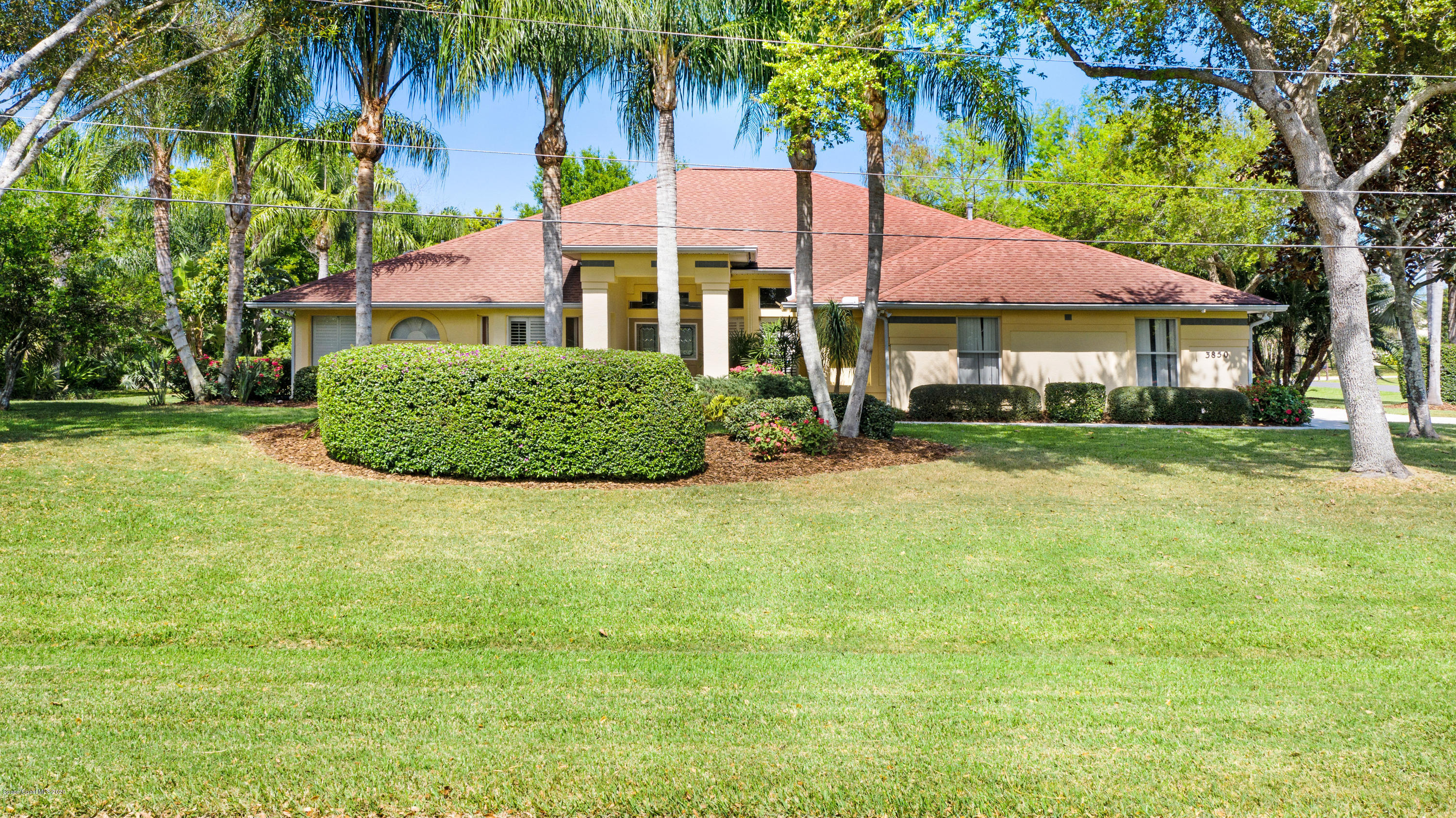 3850 Beechgrove Road Melbourne, FL 32934 - Photo 4 of 56 DJI_0328