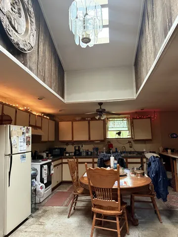 $1,091,440 | 199 R B K Lane, Bethpage, TN 37022