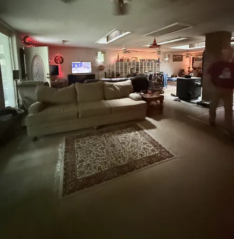 $1,091,440 | 199 R B K Lane, Bethpage, TN 37022