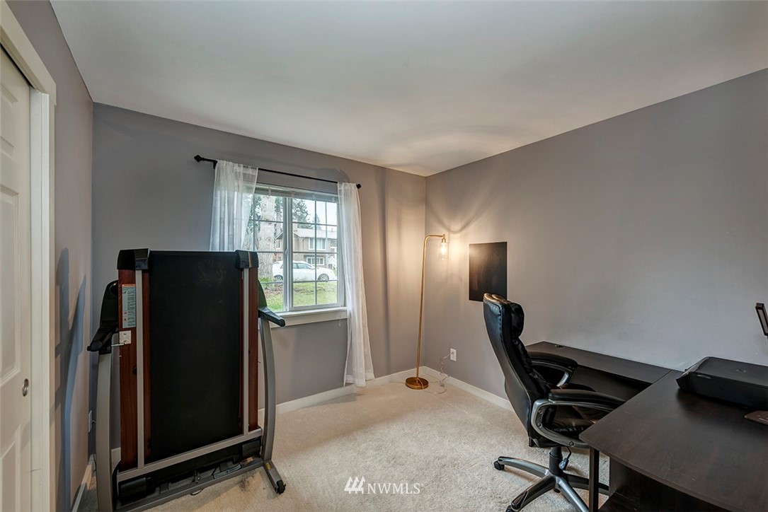 21817 2nd Avenue Southeast Bothell, WA 98021 - Photo 12 of 21