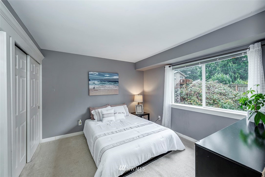 21817 2nd Avenue Southeast Bothell, WA 98021 - Photo 15 of 21