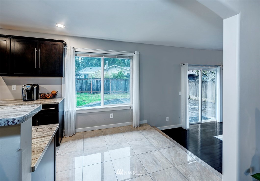 21817 2nd Avenue Southeast Bothell, WA 98021 - Photo 8 of 21