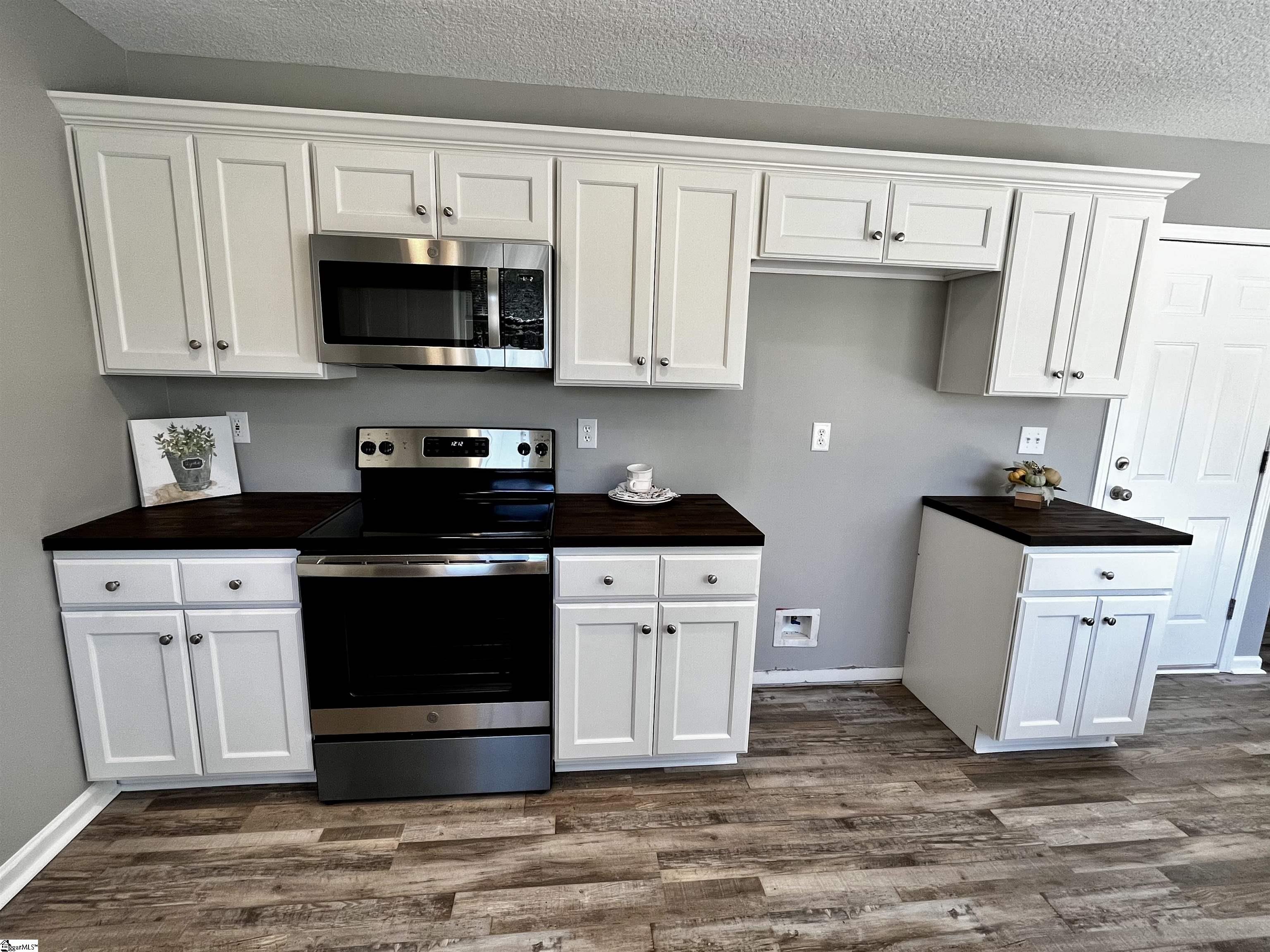 2180 Tigerville Road Travelers Rest, SC 29690 - Photo 8 of 25