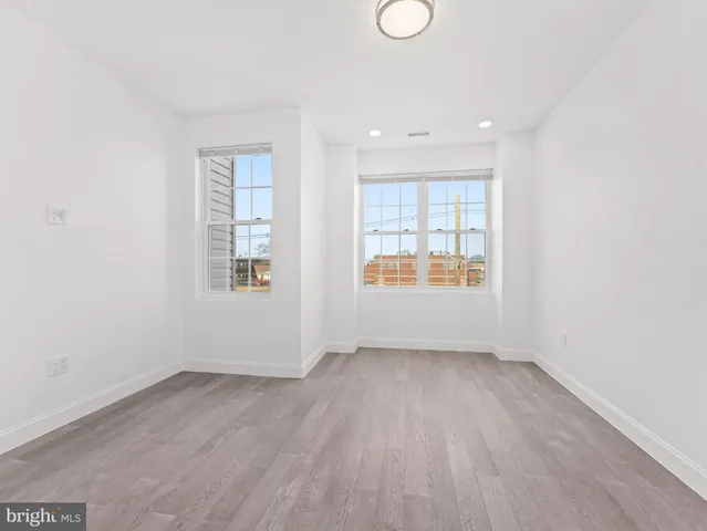 $320,000 | 852 Woodland Avenue, Camden, NJ 08104