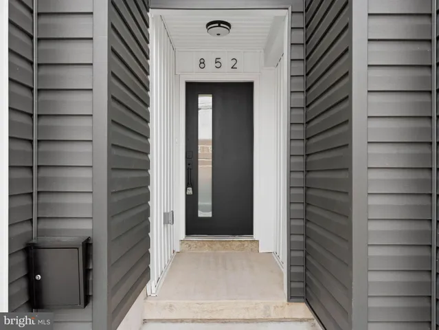 $320,000 | 852 Woodland Avenue, Camden, NJ 08104