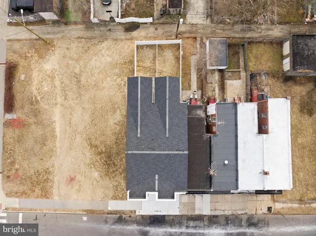 $320,000 | 852 Woodland Avenue, Camden, NJ 08104