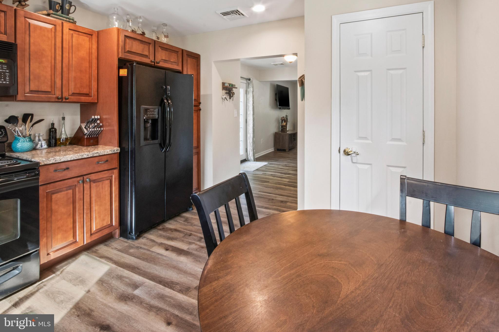 154 Oechsle Road Woodstown, NJ 08098 - Photo 12 of 31 Kitchen