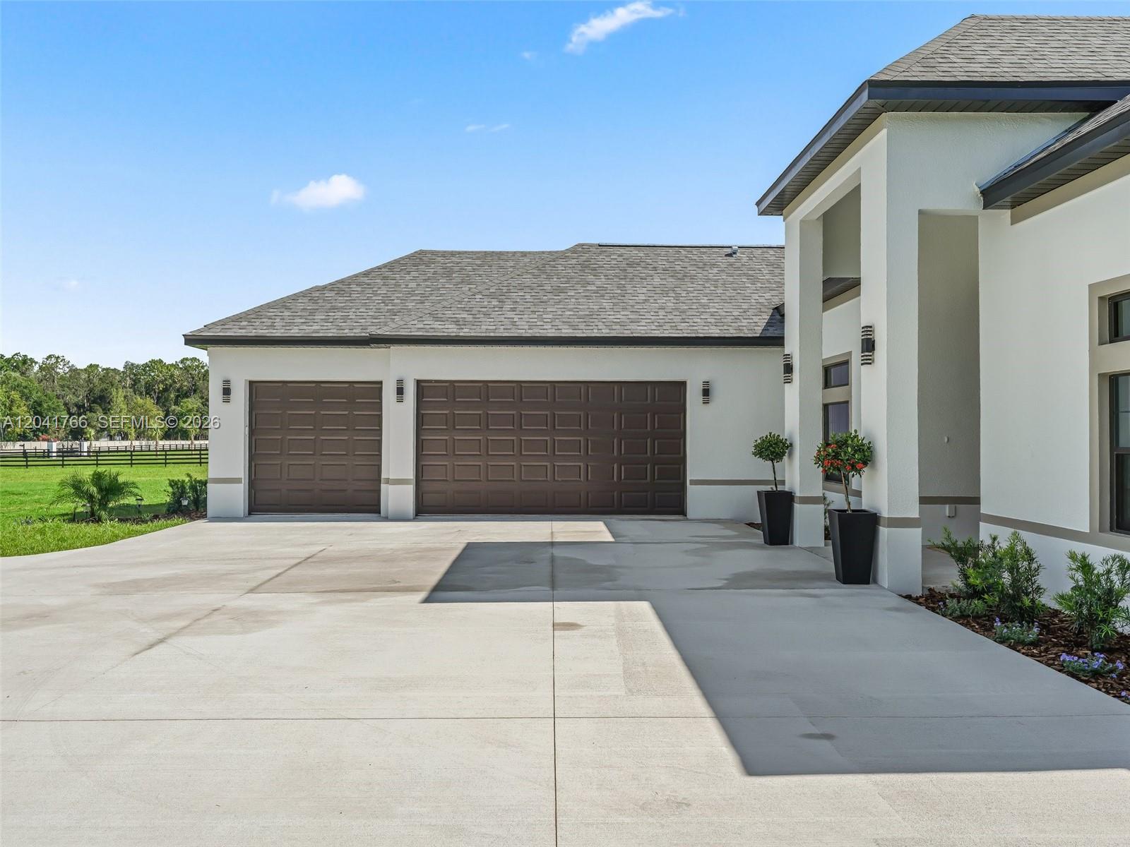 7041 Northeast 22nd Ct Road Ocala, FL 34479 - Photo 7 of 50