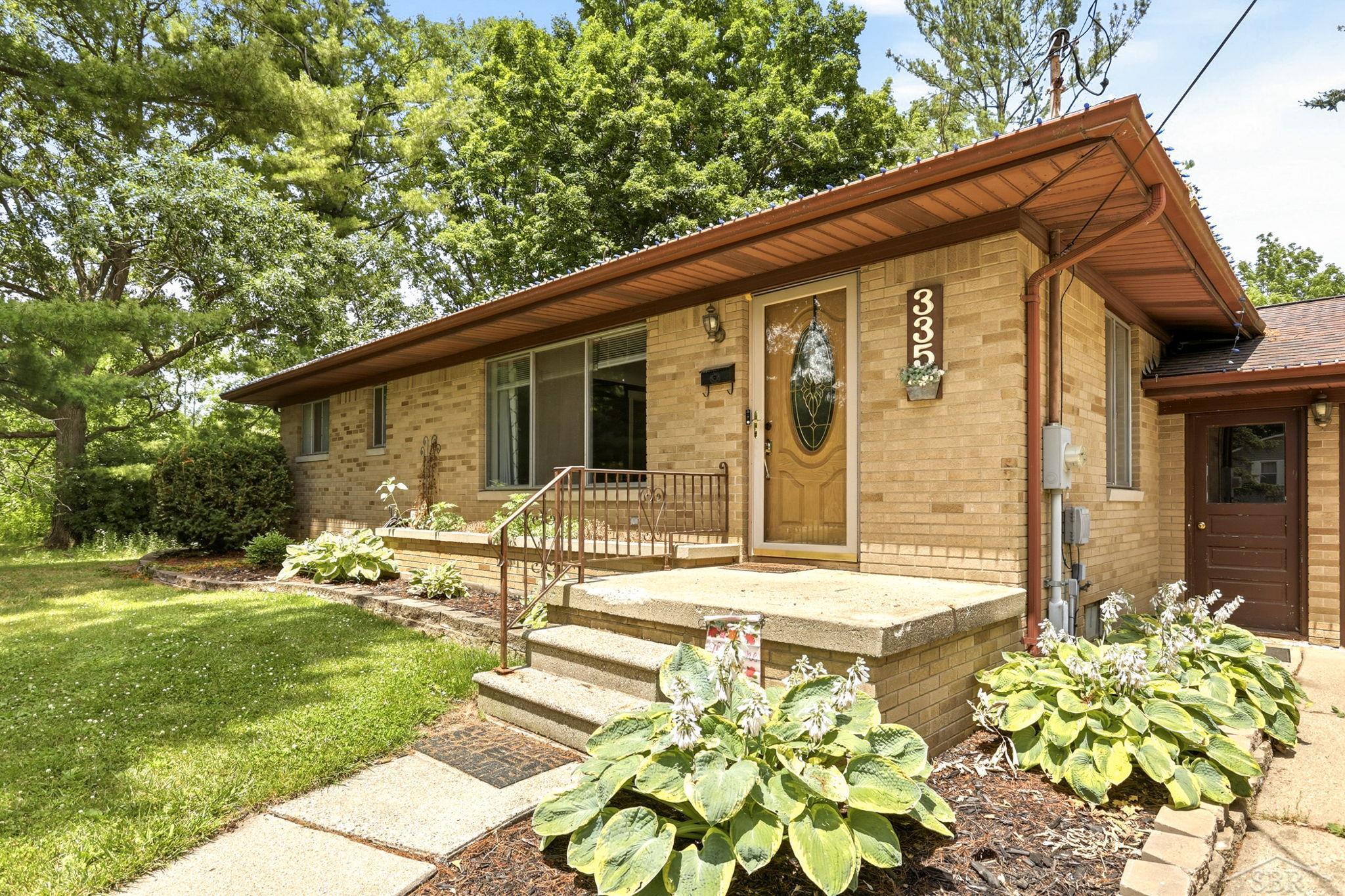 335 Walnut Street Mount Morris, MI 48458 - Photo 4 of 43