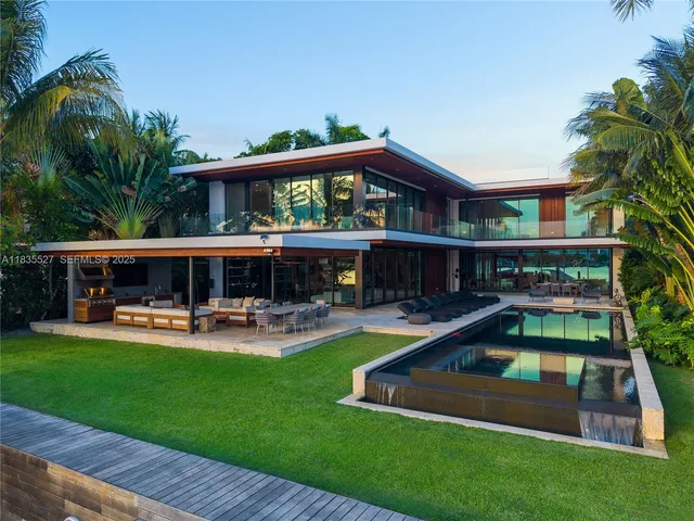 $37,000,000 | 126 West San Marino Drive, Miami Beach, FL 33139