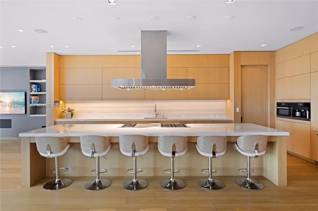 $37,000,000 | 126 West San Marino Drive, Miami Beach, FL 33139