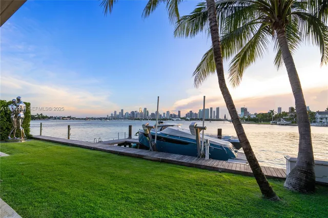 $37,000,000 | 126 West San Marino Drive, Miami Beach, FL 33139