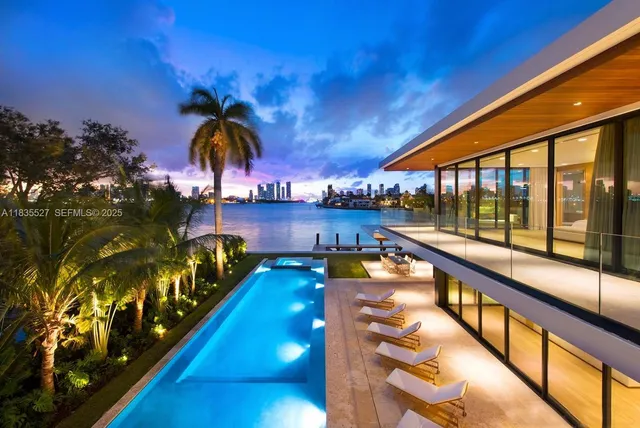$37,000,000 | 126 West San Marino Drive, Miami Beach, FL 33139