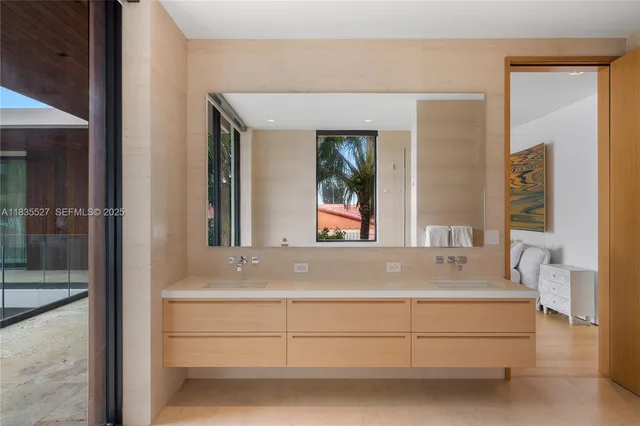 $37,000,000 | 126 West San Marino Drive, Miami Beach, FL 33139