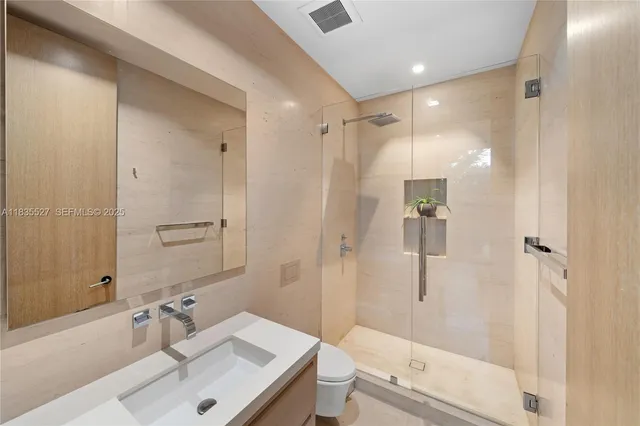 $37,000,000 | 126 West San Marino Drive, Miami Beach, FL 33139