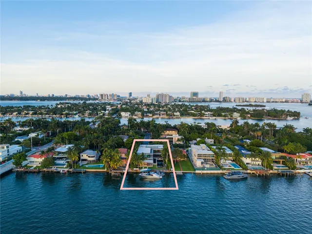 $37,000,000 | 126 West San Marino Drive, Miami Beach, FL 33139
