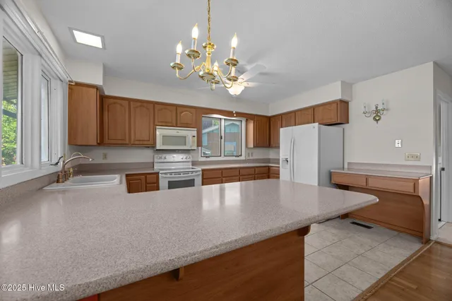 $599,500 | 6001 Cassowary Lane, New Bern, NC 28560