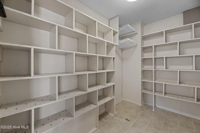 $599,500 | 6001 Cassowary Lane, New Bern, NC 28560