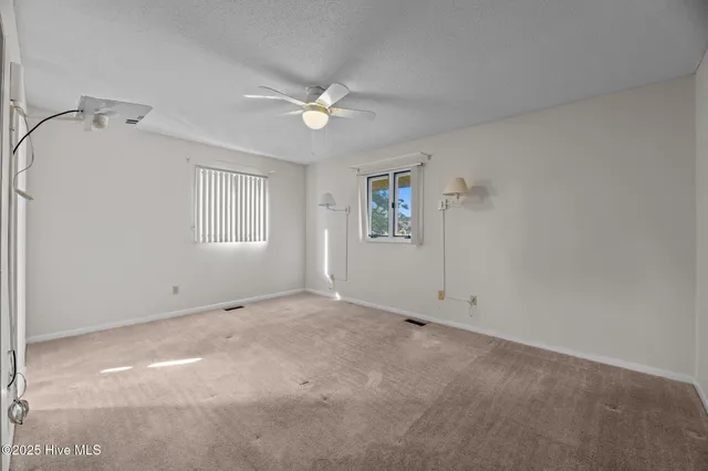 $599,500 | 6001 Cassowary Lane, New Bern, NC 28560