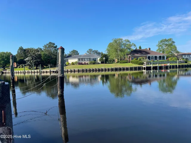$599,500 | 6001 Cassowary Lane, New Bern, NC 28560