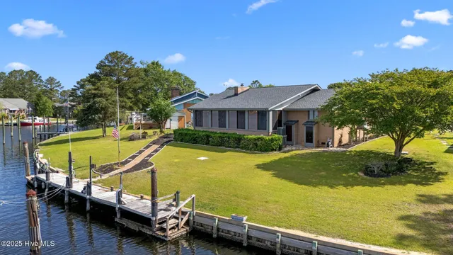 $599,500 | 6001 Cassowary Lane, New Bern, NC 28560
