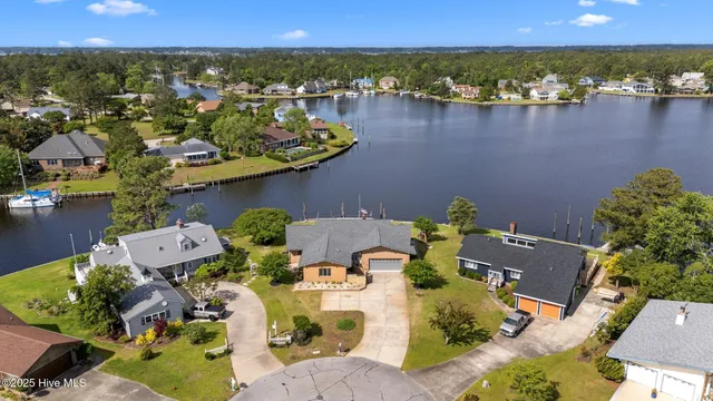 $599,500 | 6001 Cassowary Lane, New Bern, NC 28560