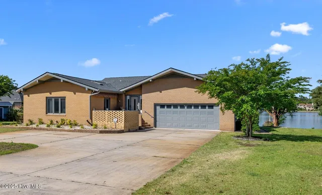 $599,500 | 6001 Cassowary Lane, New Bern, NC 28560