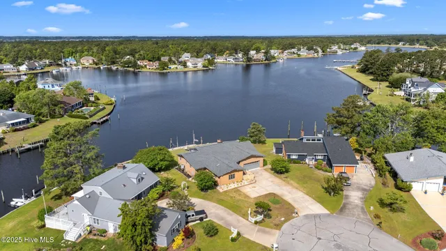 $599,500 | 6001 Cassowary Lane, New Bern, NC 28560