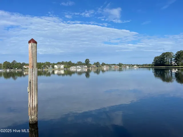 $599,500 | 6001 Cassowary Lane, New Bern, NC 28560