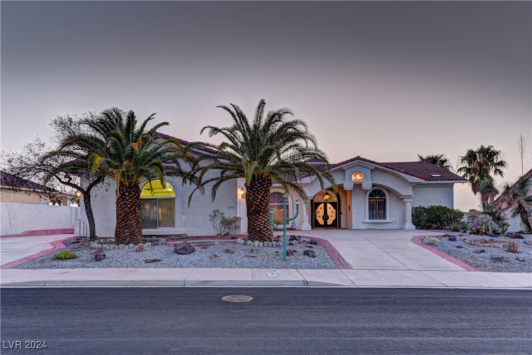 928 Rhyolite Terrace Henderson, NV 89011 - Photo 1 of 66 Gallery Image 1