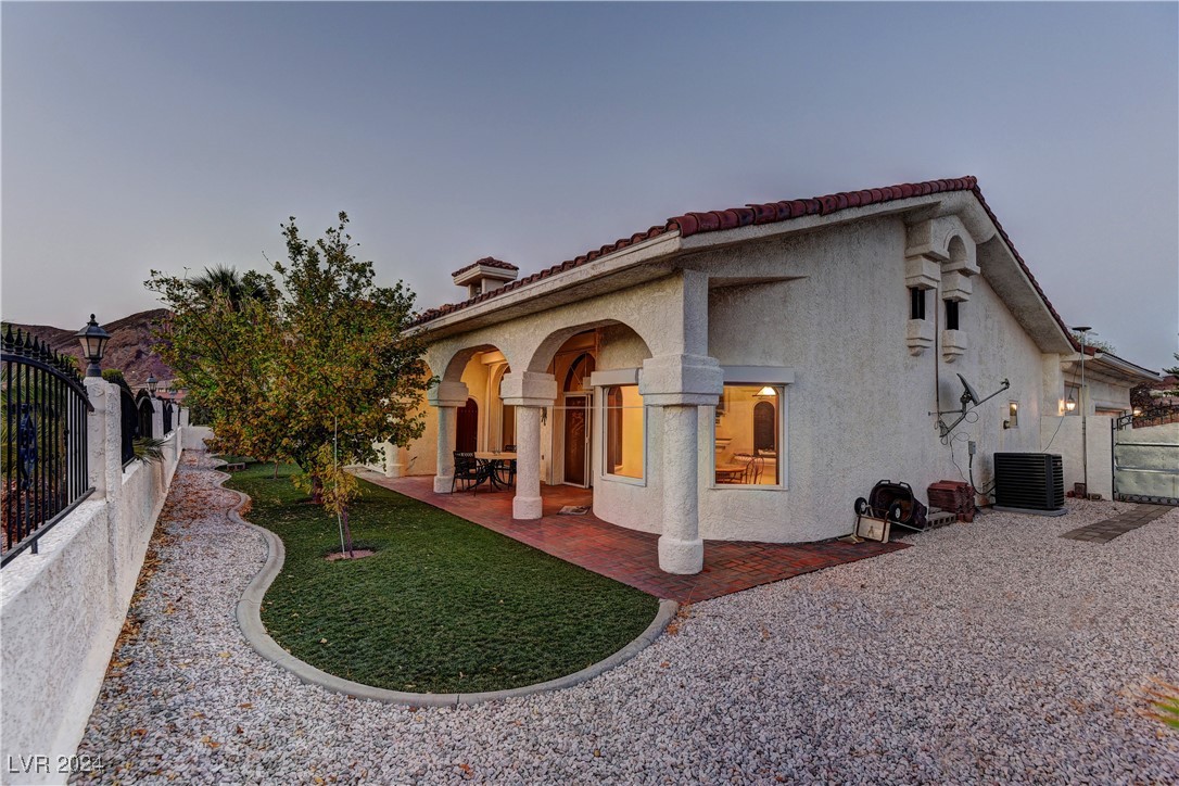 928 Rhyolite Terrace Henderson, NV 89011 - Photo 32 of 66 Gallery Image 32