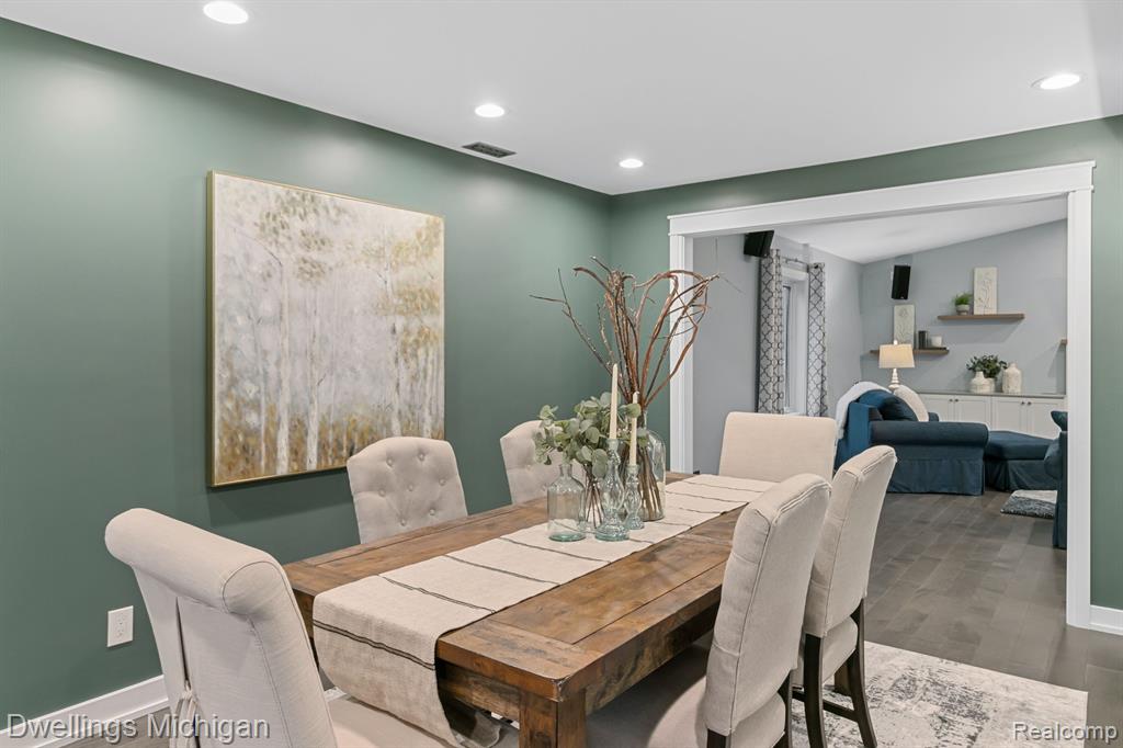 24355 Surfside Road Novi, MI 48374 - Photo 12 of 32