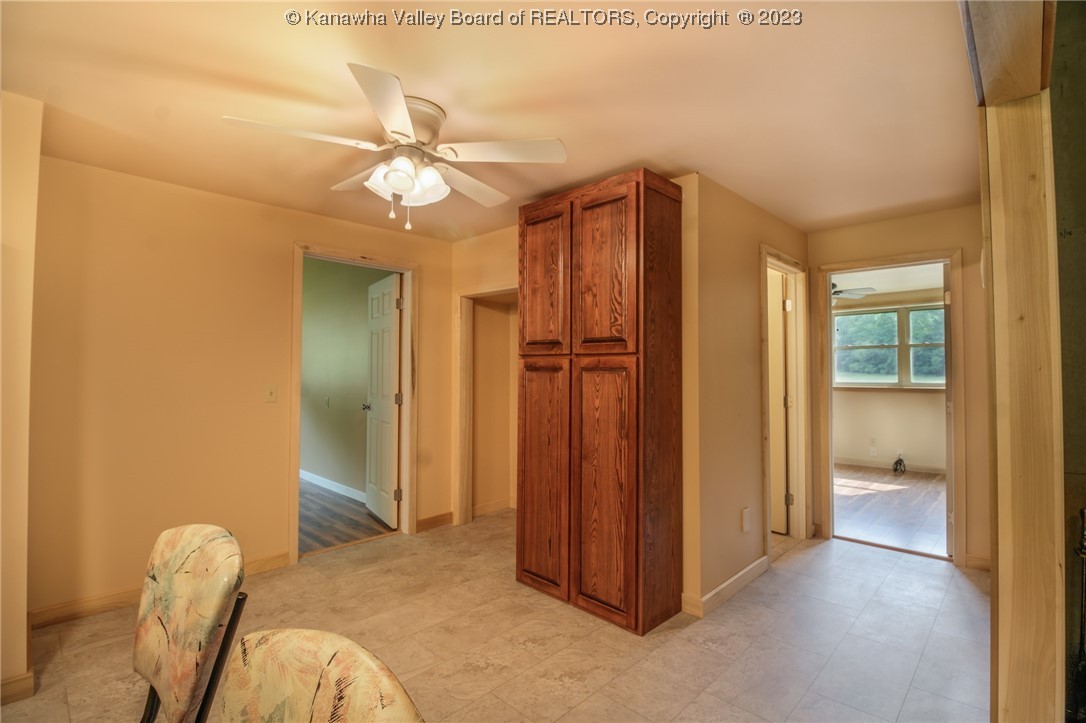 215 Sandy Run Road Elizabeth, WV 26143 - Photo 6 of 29 Gallery Image 6