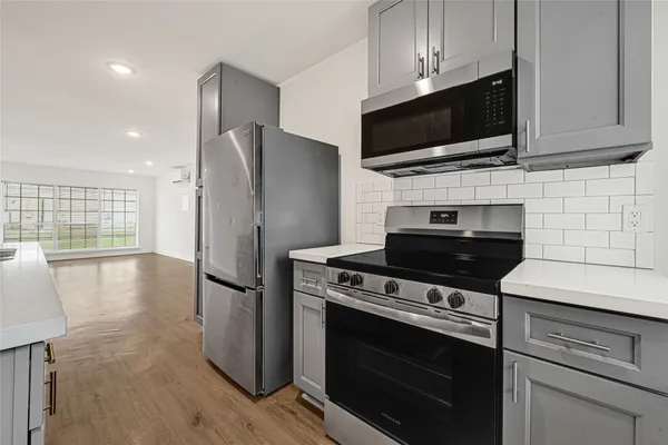 $1,650 | 7529 Westover Street, Unit A, Houston, TX 77087