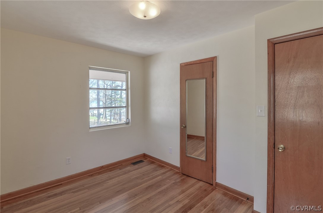 4043 South Riverside Drive Lanexa, VA 23089 - Photo 23 of 50 Gallery Image 23