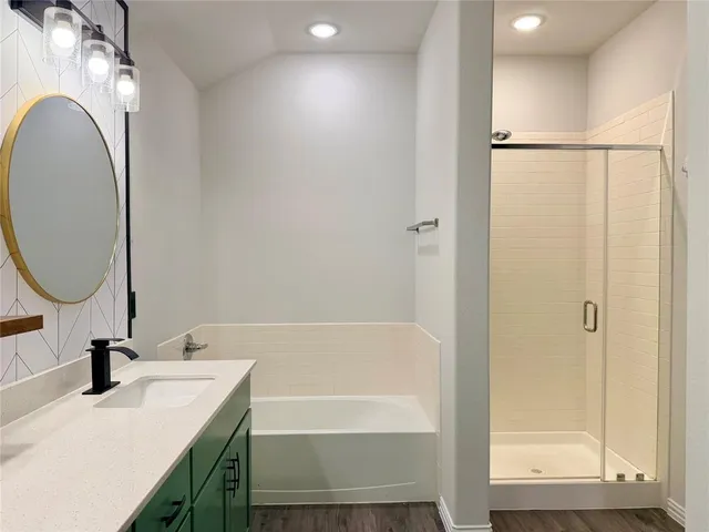 $324,999 | 140 Creek Meadow Drive, Mabank, TX 75147