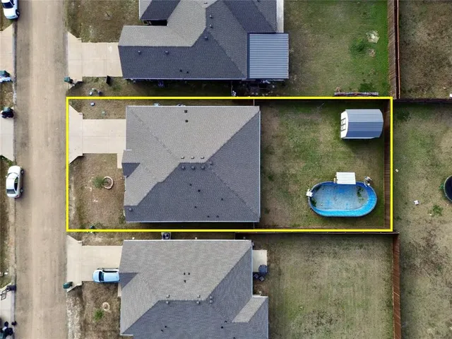 $324,999 | 140 Creek Meadow Drive, Mabank, TX 75147