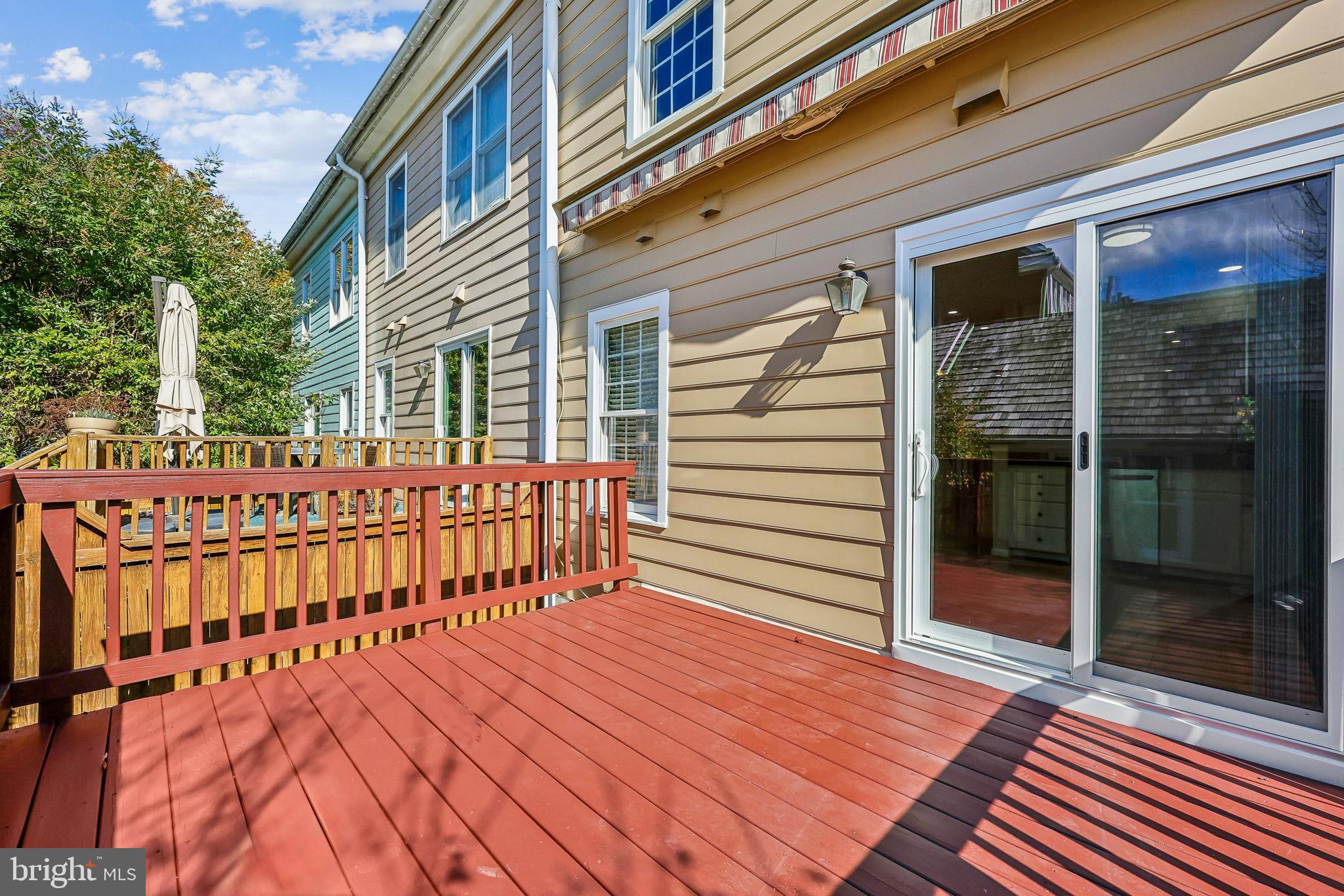 536 Tschiffely Square Road Gaithersburg, MD 20878 - Photo 17 of 116 Deck