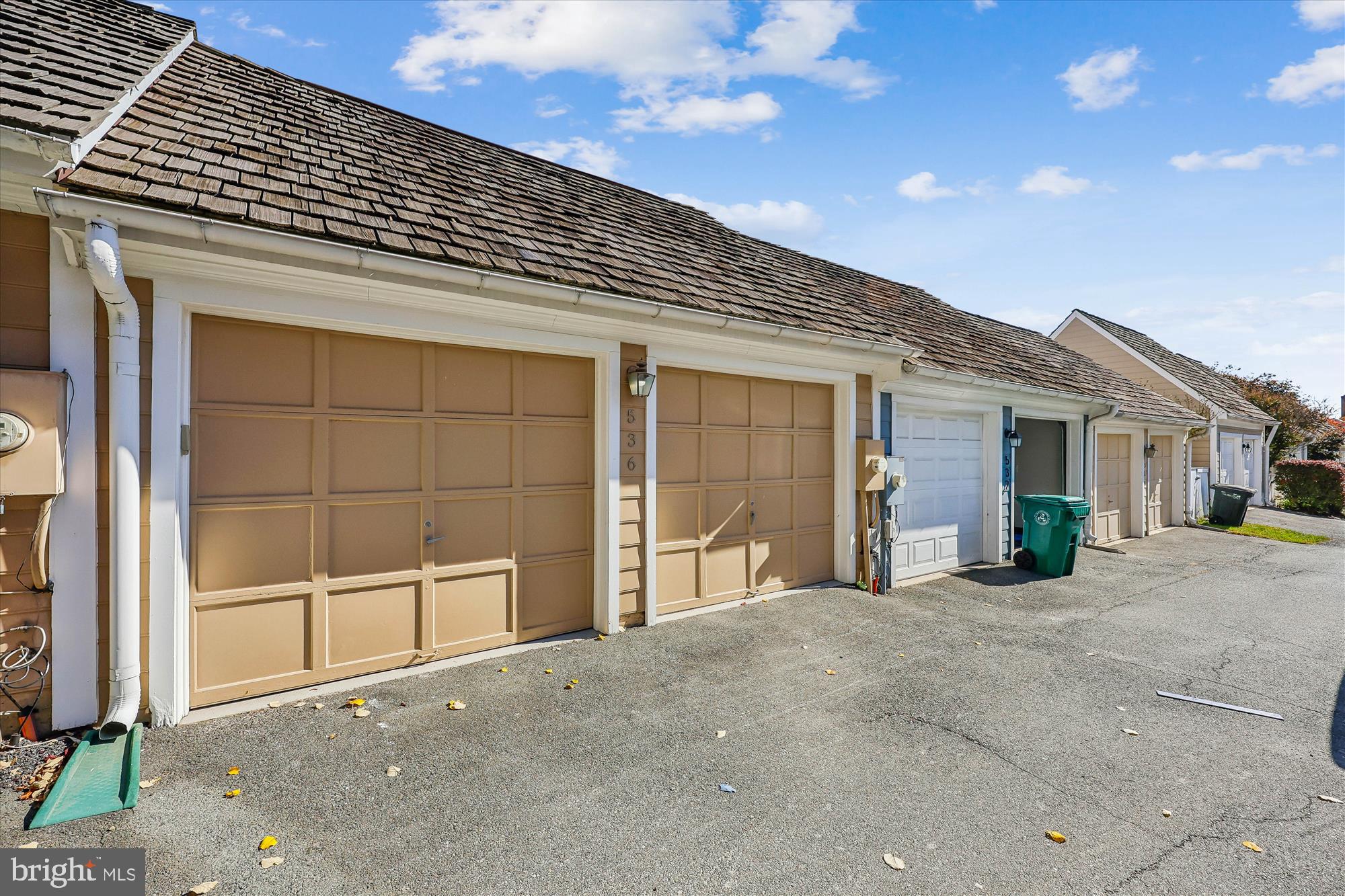 536 Tschiffely Square Road Gaithersburg, MD 20878 - Photo 27 of 116 Garage
