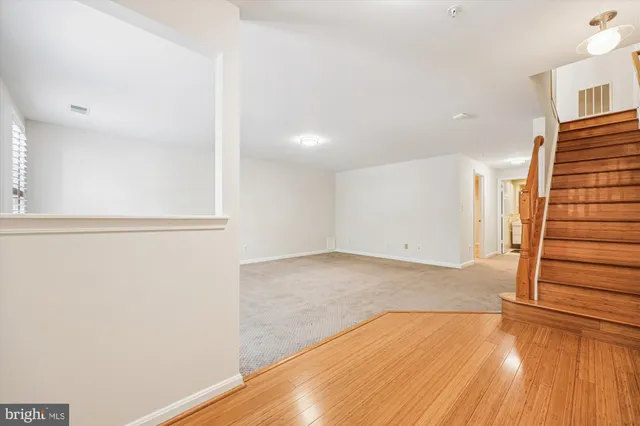 $925,000 | 536 Tschiffely Square Road, Gaithersburg, MD 20878