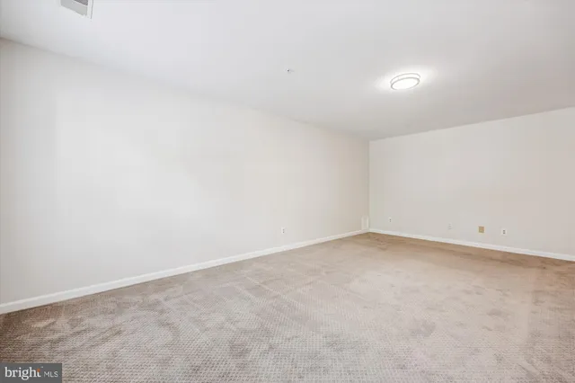 $925,000 | 536 Tschiffely Square Road, Gaithersburg, MD 20878