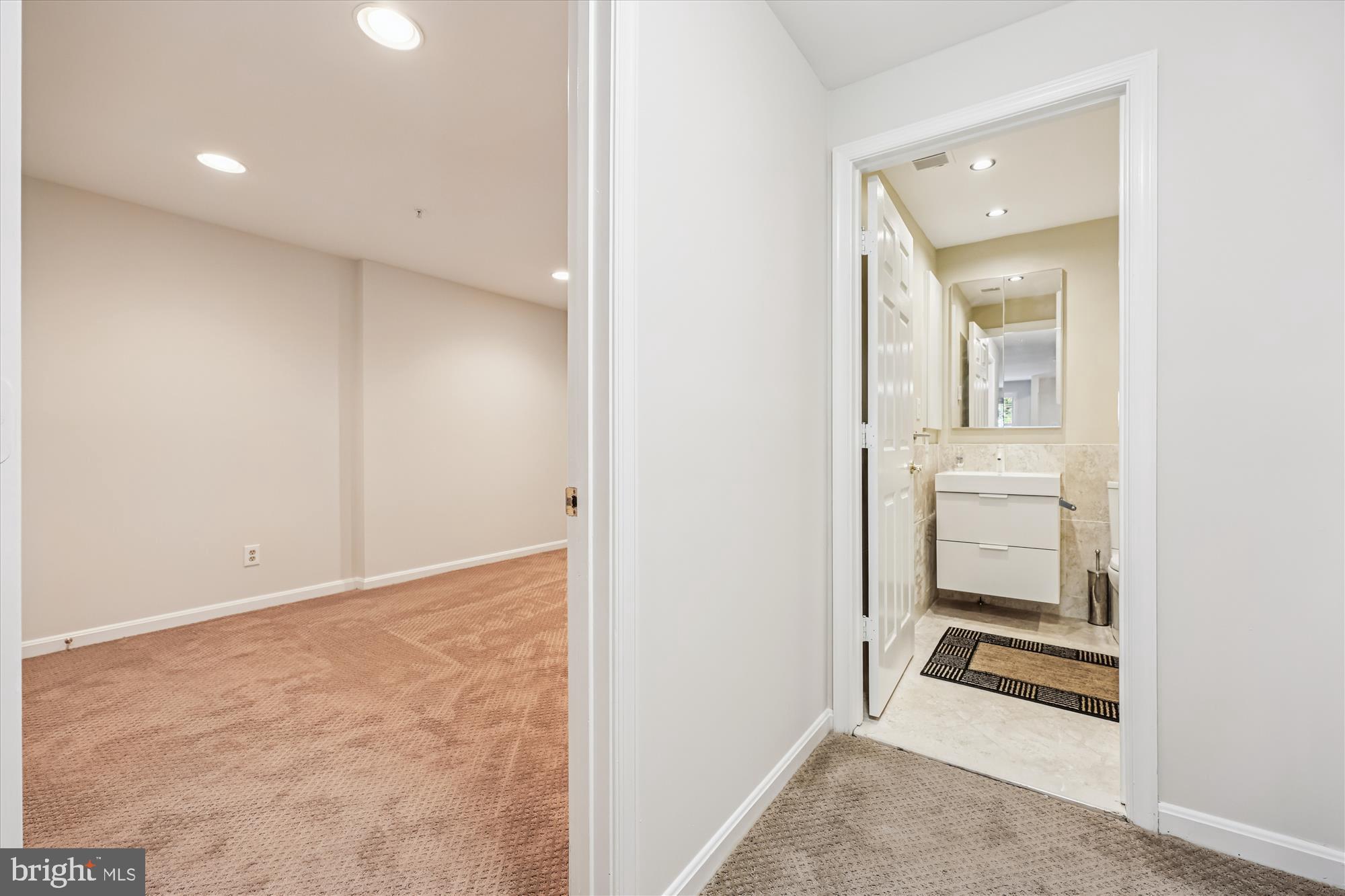 536 Tschiffely Square Road Gaithersburg, MD 20878 - Photo 43 of 116 Hall