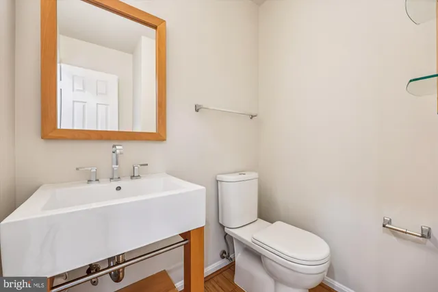 $925,000 | 536 Tschiffely Square Road, Gaithersburg, MD 20878