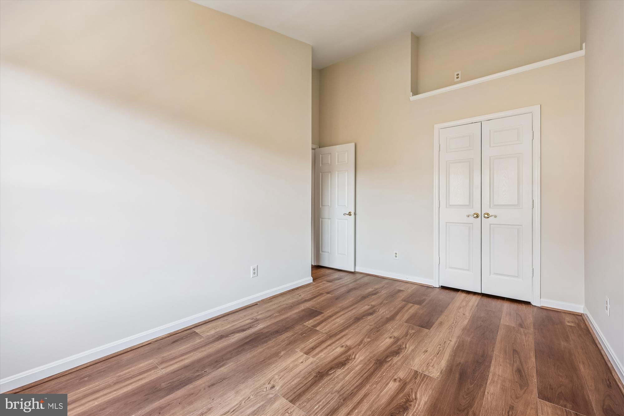 536 Tschiffely Square Road Gaithersburg, MD 20878 - Photo 71 of 116 Bedroom